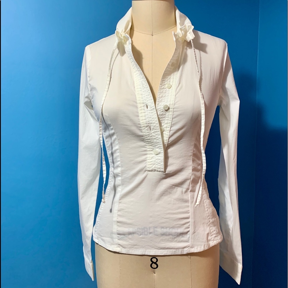 Long sleeve top made in Italy.